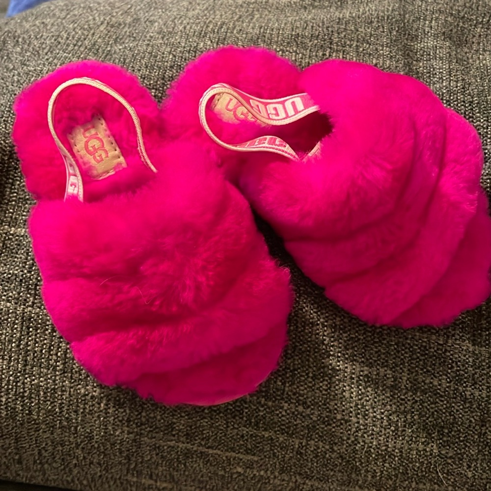 Ugg fluff yeah toddler slide
